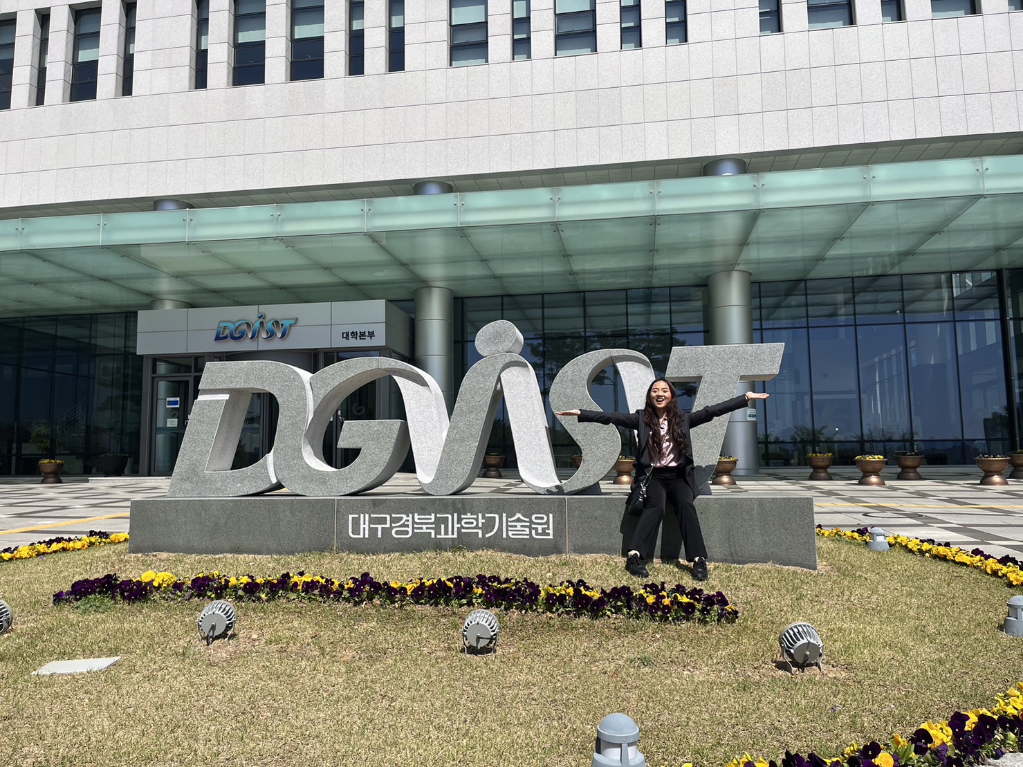 Visiting NANOMAD Research Group at DGIST, South Korea